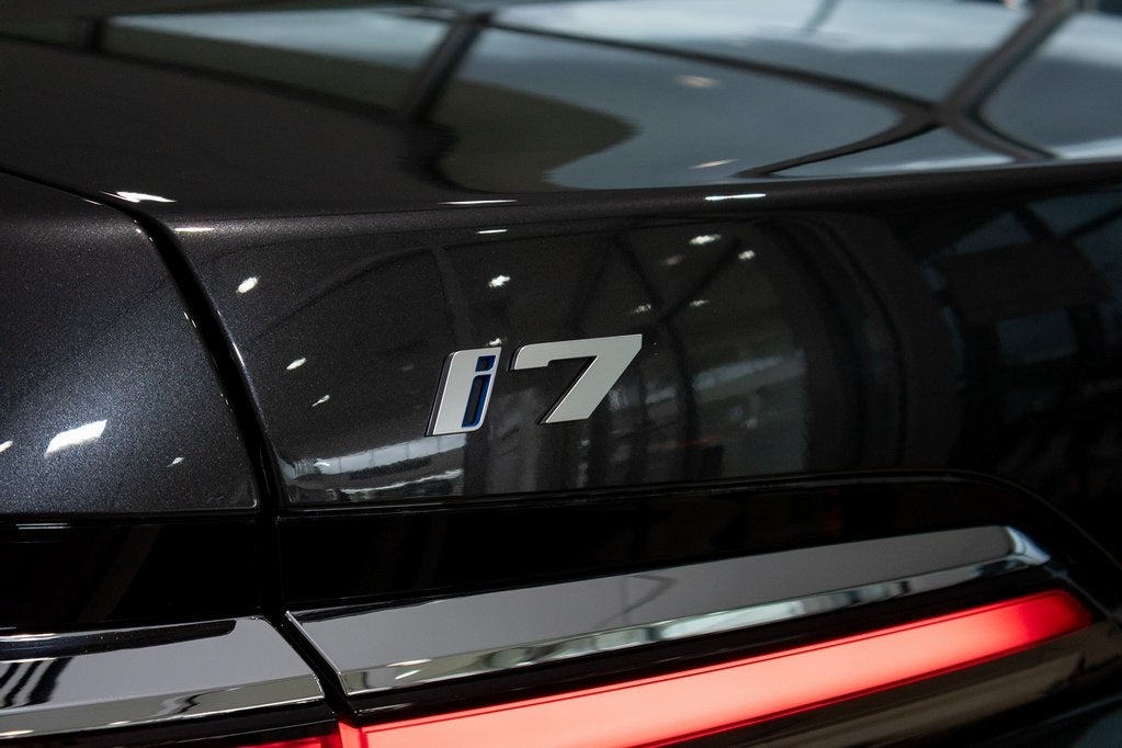 2025 BMW i7 eDrive50