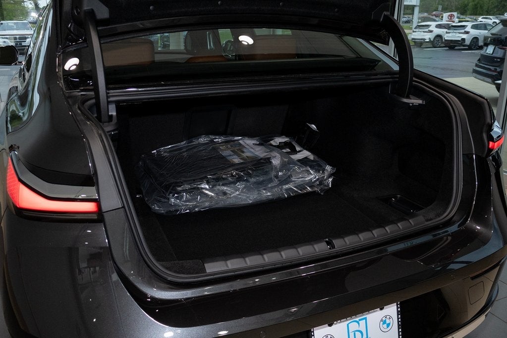 2025 BMW i7 eDrive50