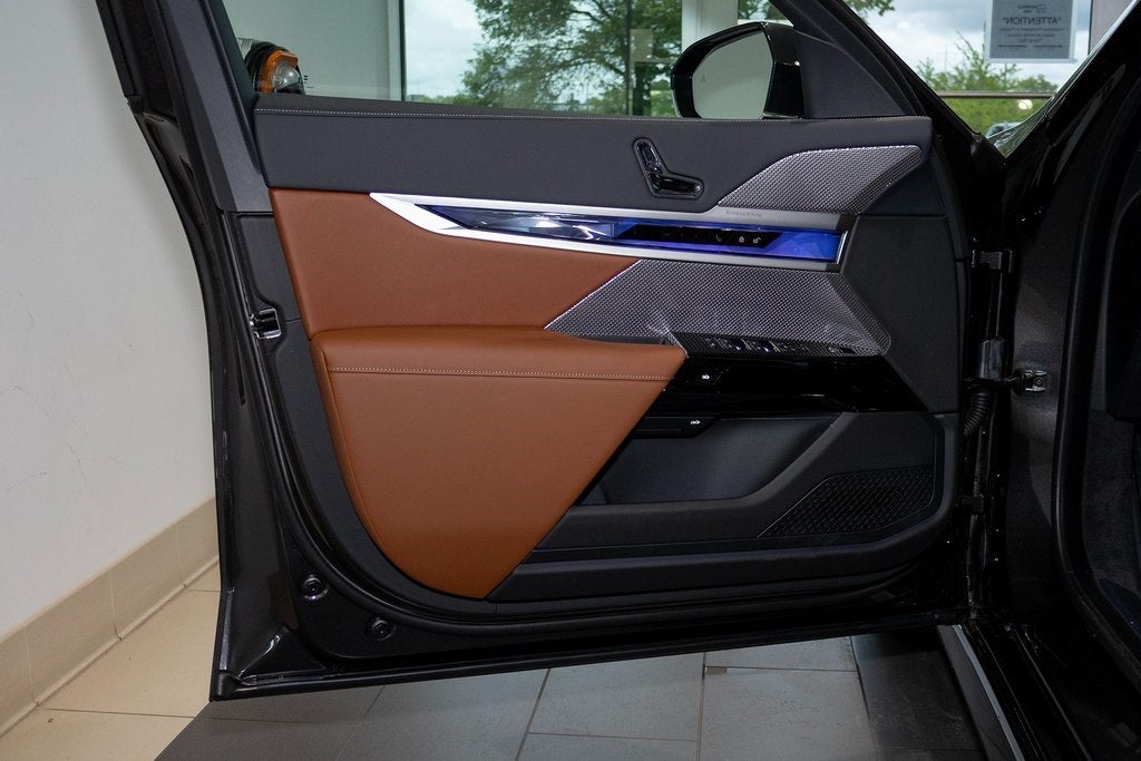 2025 BMW i7 eDrive50