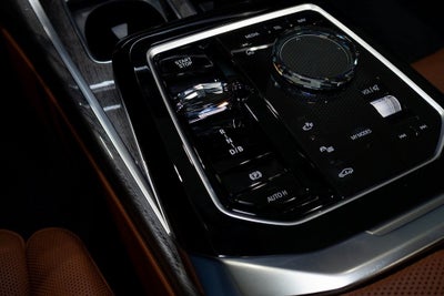 2025 BMW i7 eDrive50