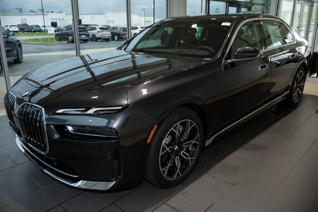 2025 BMW i7 eDrive50