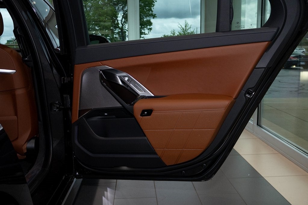 2025 BMW i7 eDrive50