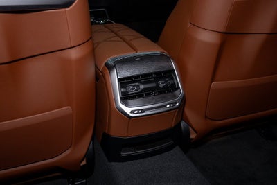 2025 BMW i7 eDrive50