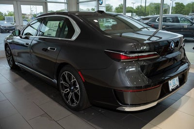 2025 BMW i7 eDrive50