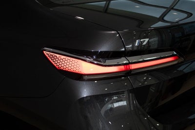 2025 BMW i7 eDrive50