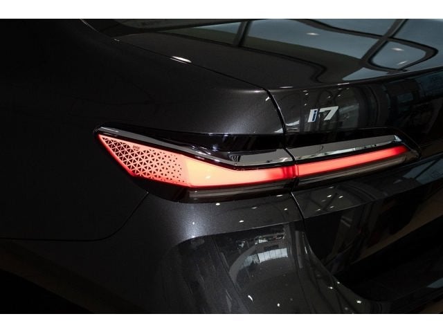 2025 BMW i7 eDrive50