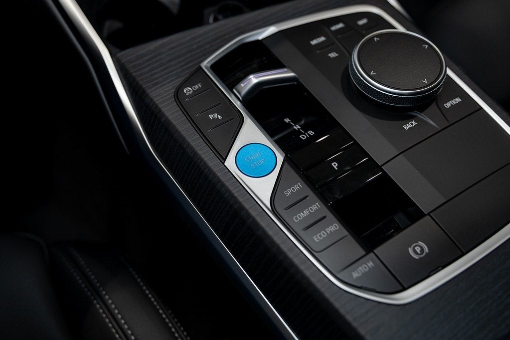 2025 BMW i4 xDrive40