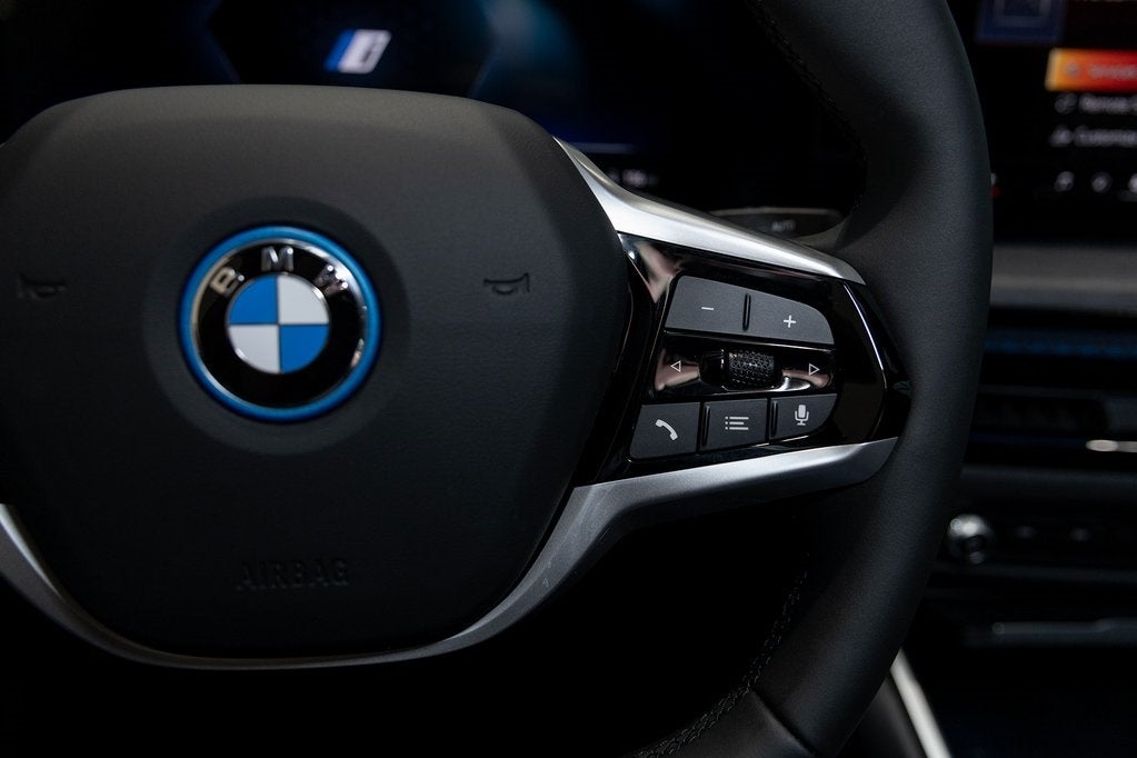 2025 BMW i4 xDrive40