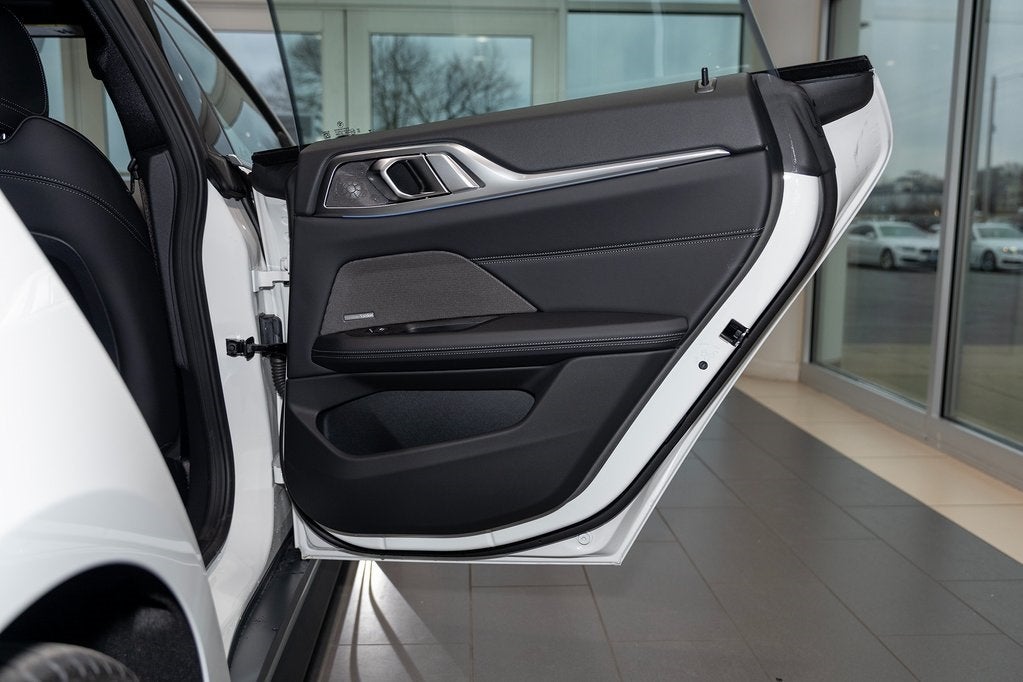 2025 BMW i4 xDrive40