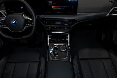 2025 BMW i4 xDrive40