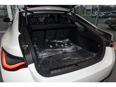 2025 BMW i4 xDrive40