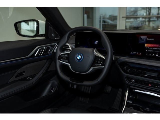 2025 BMW i4 xDrive40