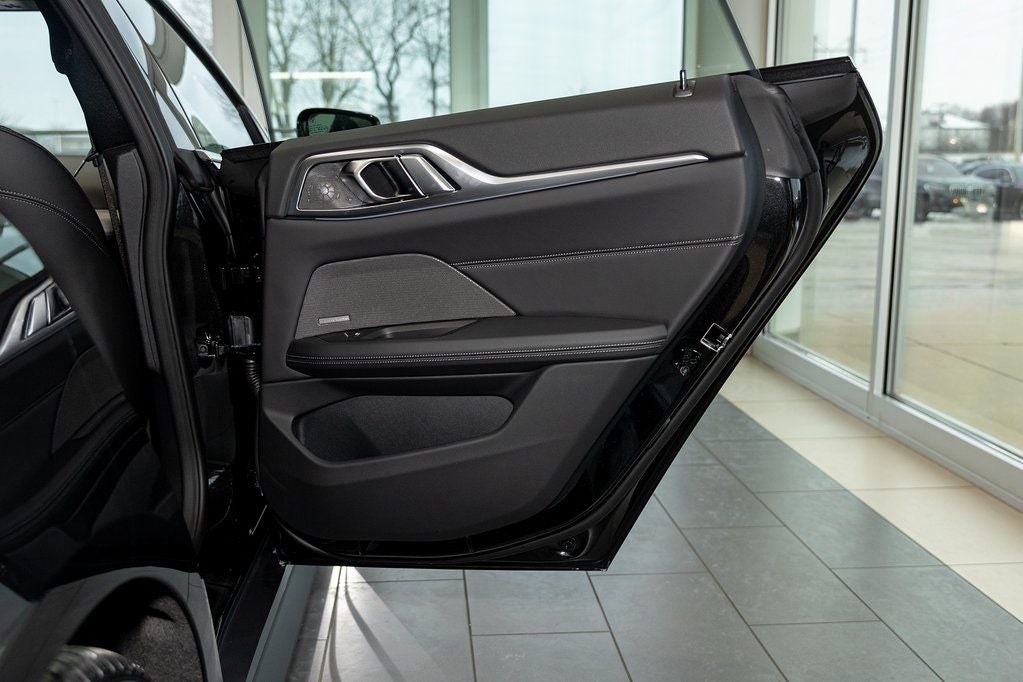 2026 BMW i4 xDrive40