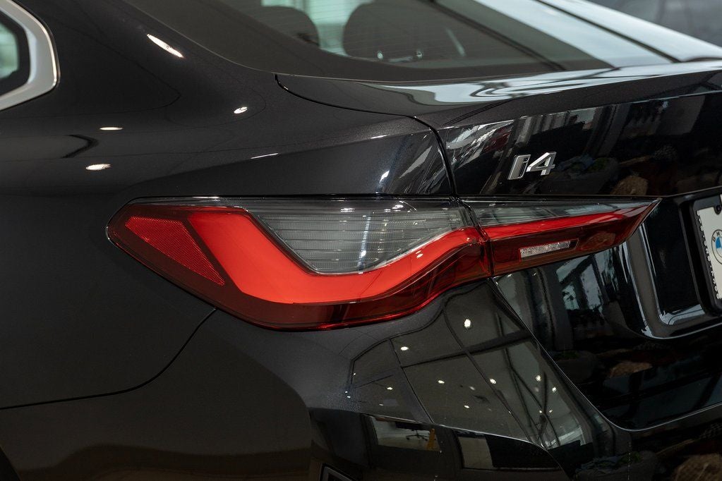 2026 BMW i4 xDrive40