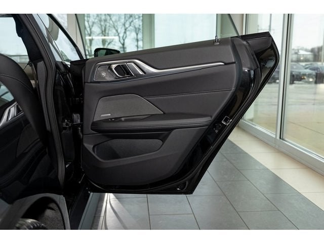 2026 BMW i4 xDrive40