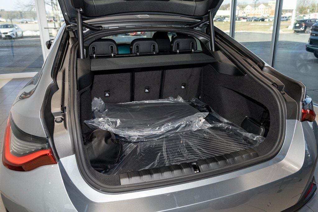 2026 BMW i4 xDrive40