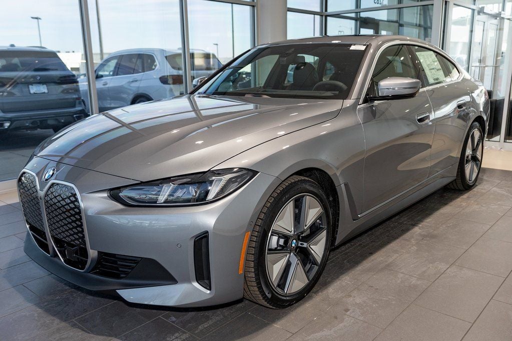 2026 BMW i4 xDrive40