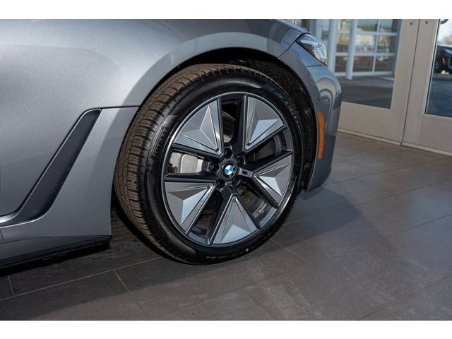 2026 BMW i4 xDrive40