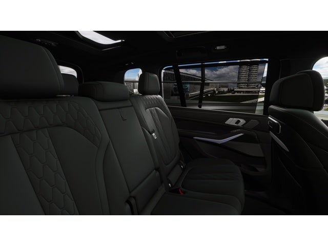 2027 BMW X7 M60i