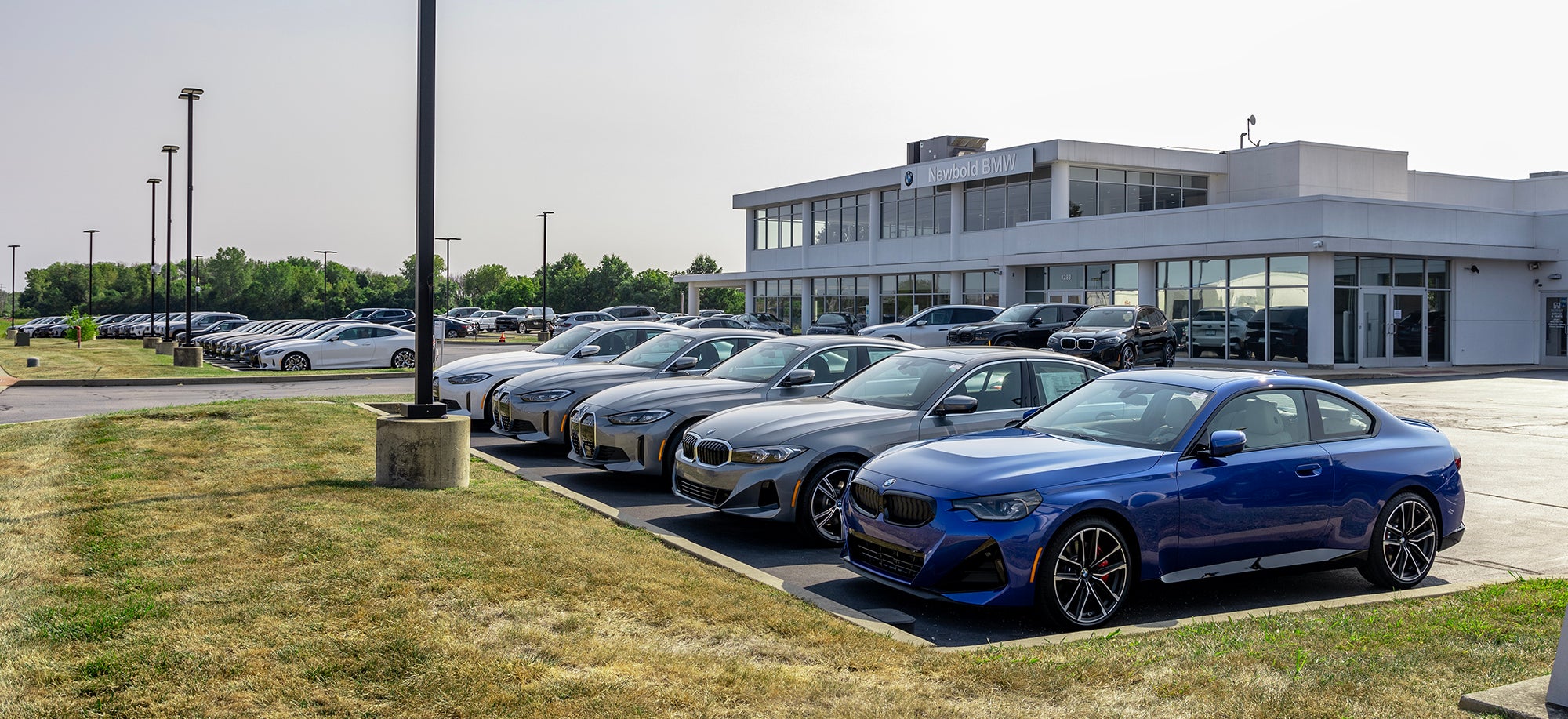 Newbold BMW in O'Fallon, IL
